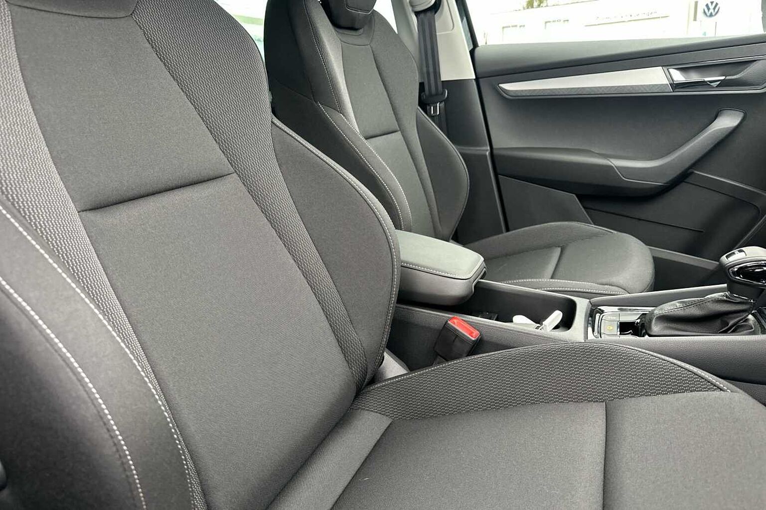 SKODA Karoq SUV 1.5 TSI (150ps) SE Drive ACT DSG