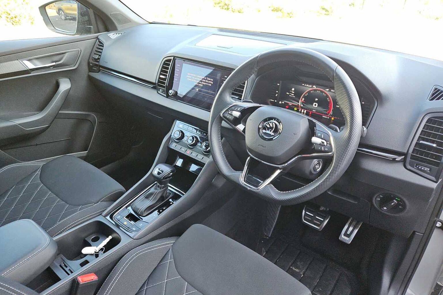 SKODA Karoq SUV 1.5 TSI (150ps) SportLine ACT DSG